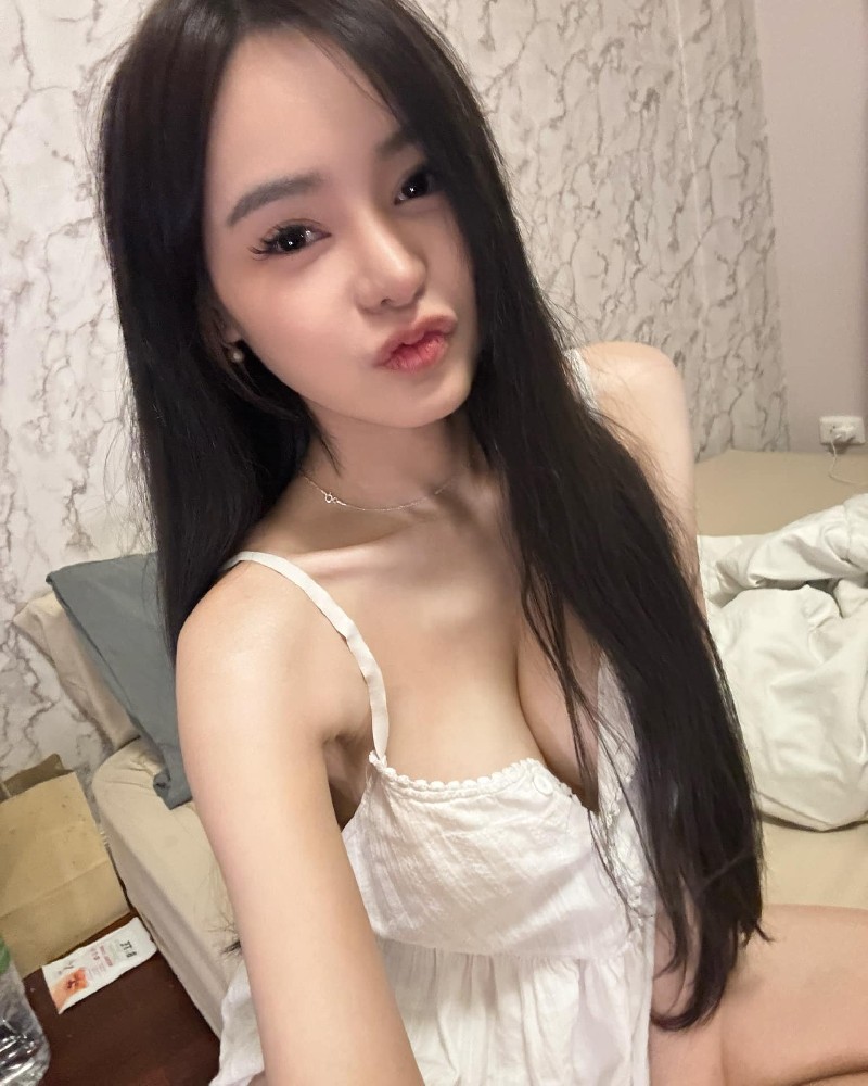 ZJG036 照片4042张 视频1625个 同人私密 擦边小姐姐 大量生活照 性感擦边