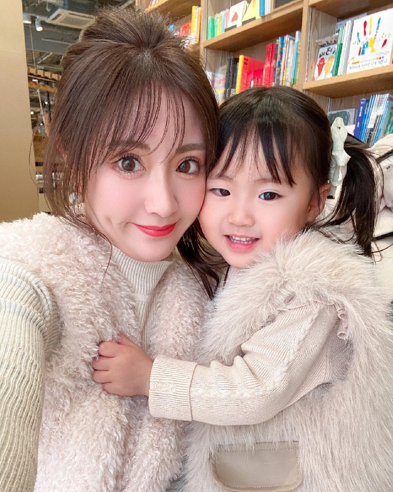A2200 照片4511张 视频114个 日本 少妇 宝妈 生活日常 旅游 带娃 生活素材丰富