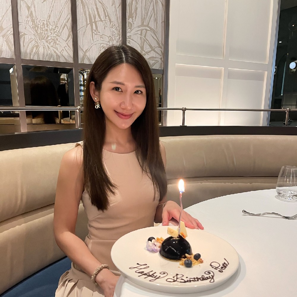 A2266 照片609张 视频7个 泰国 气质美女 皮肤科医生 生活日常 旅游 高尔夫 曝光度低