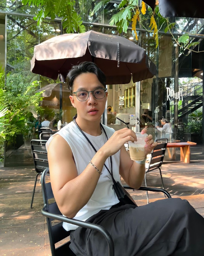 D138 照片694张 视频16个 泰国男 居住澳大利亚 生活日常 旅游 健身 视频有自拍 曝光度低