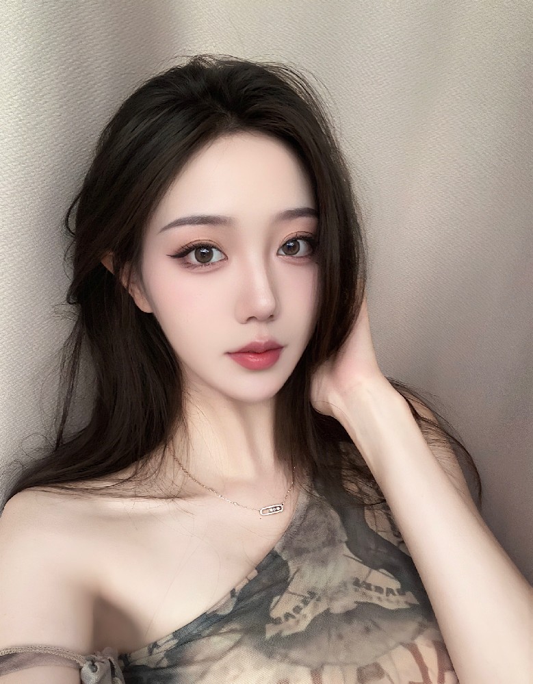 A2285 照片350张 视频29个 中国女 气质少妇 生活日常 旅游 视频有自拍