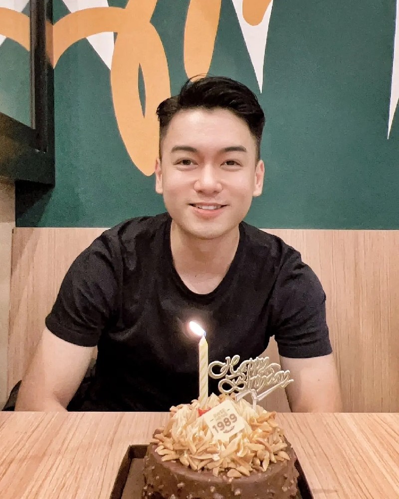 D313 照片2197张 视频35个 新加坡 男子 生活日常 旅游 有过生日素材 生活素材丰富